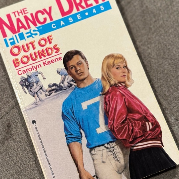 Nancy Drew Files Mystery Book Set - 9 books - Picture 8 of 10